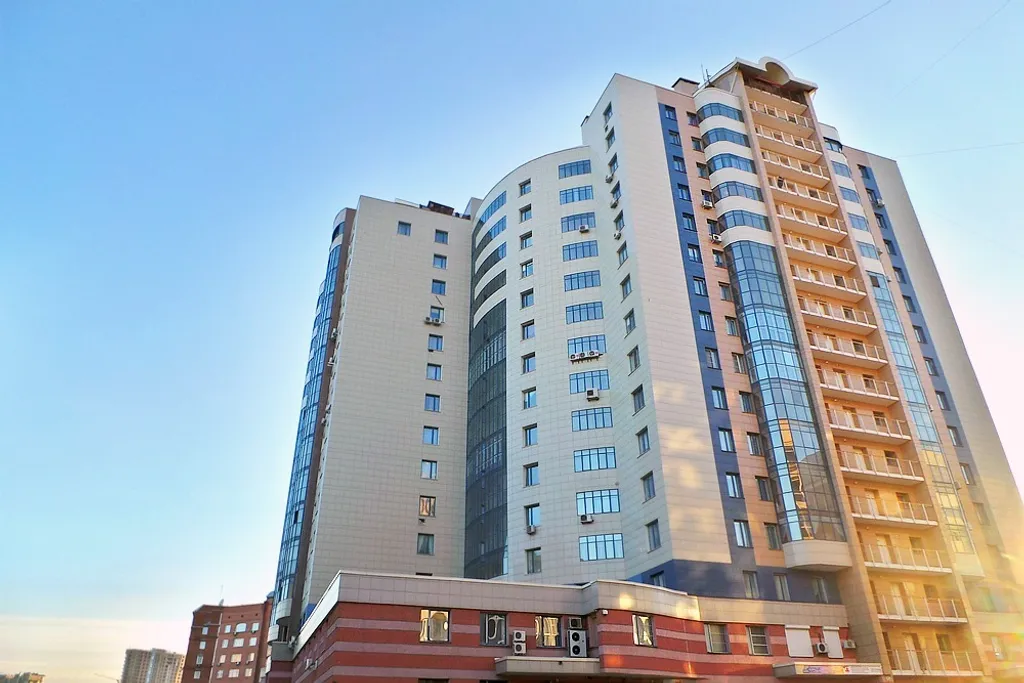 Элитная в центре, метро площадь Ленина, рядом аква-парк, зоопарк, тц аура, парк