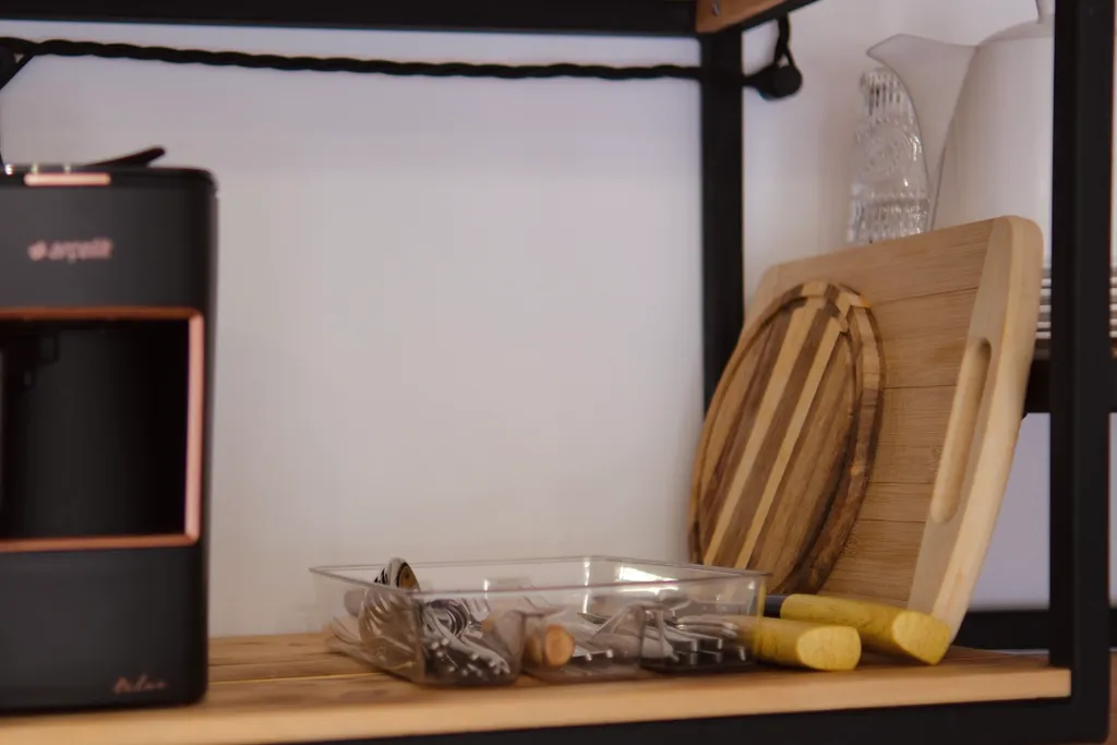 Двухэтажный дом с кухней