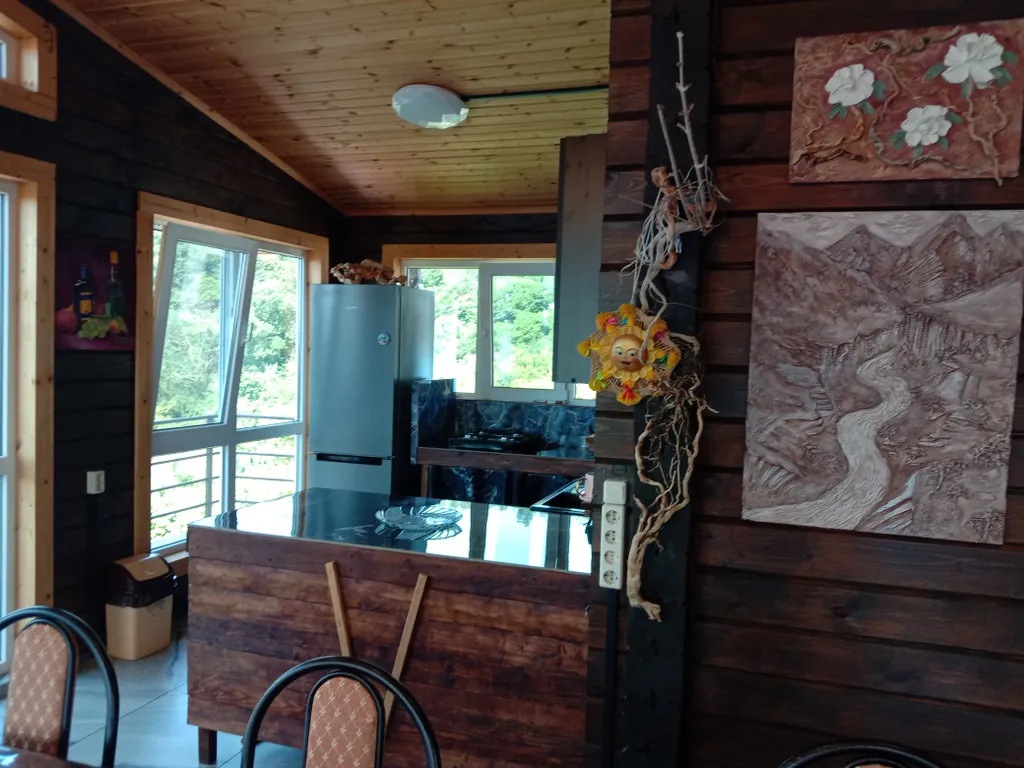 Этаж под ключ с видом на море, лес и горы