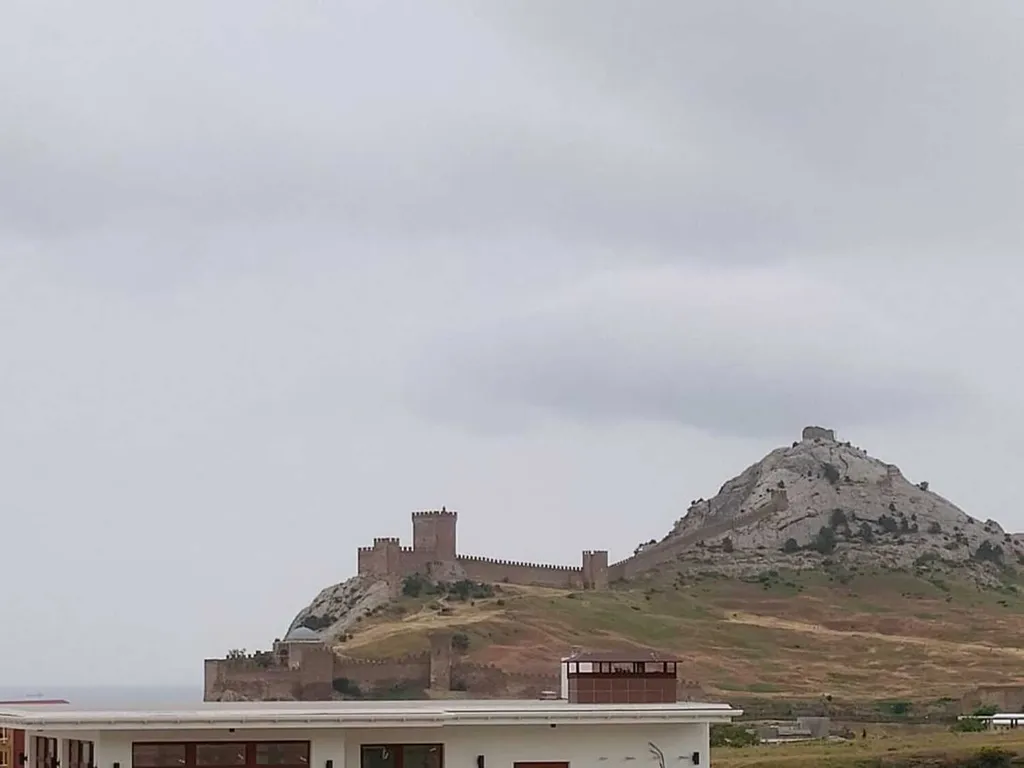 4-комнатный Дом