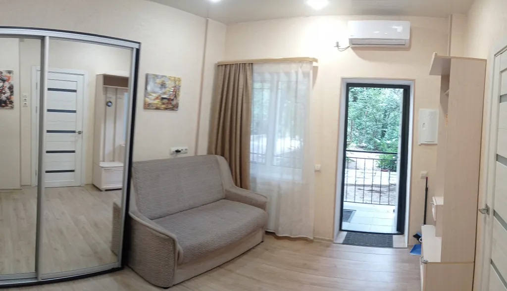 Коттедж с парковкой в 5 минутах от моря