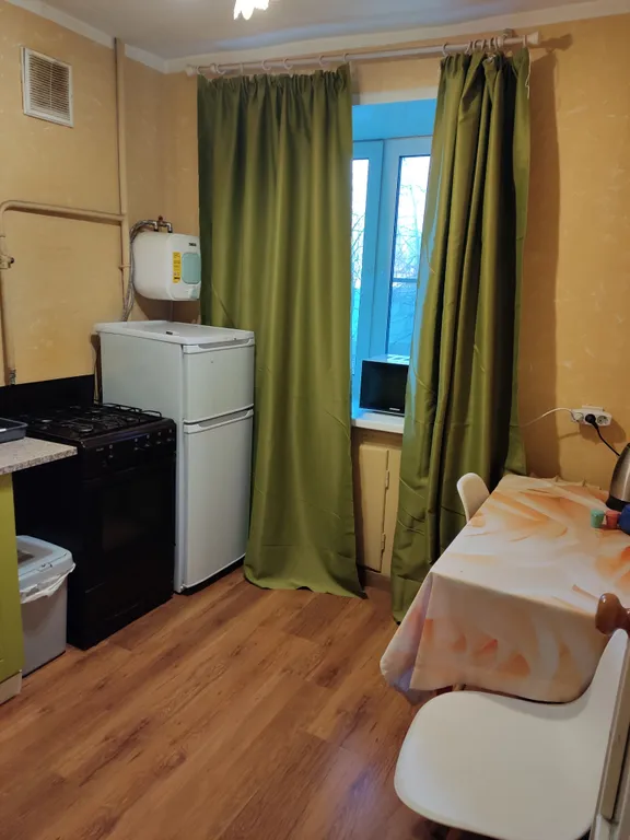 Романтичная однушка с камином на Волжской набережной