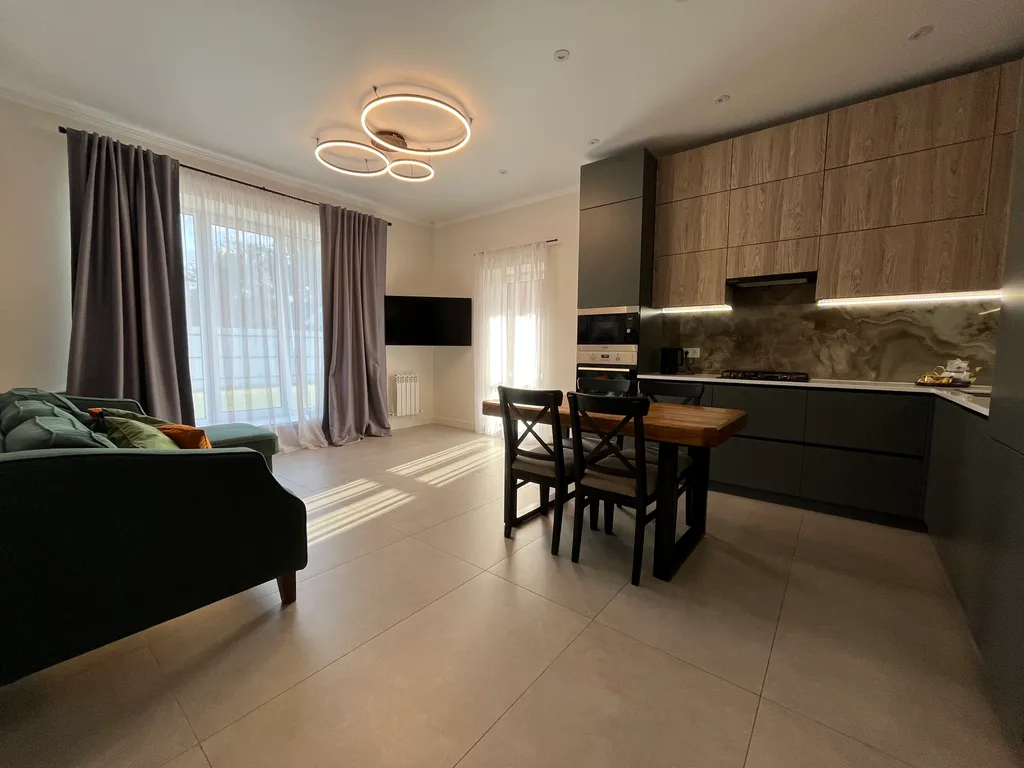 Dale-Ale Дизайнерский загородный Дом Камыш