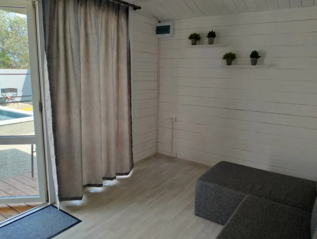 Уютный дом недалеко от моря