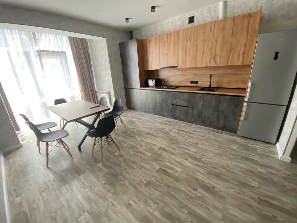 Стильная квартира возле парка