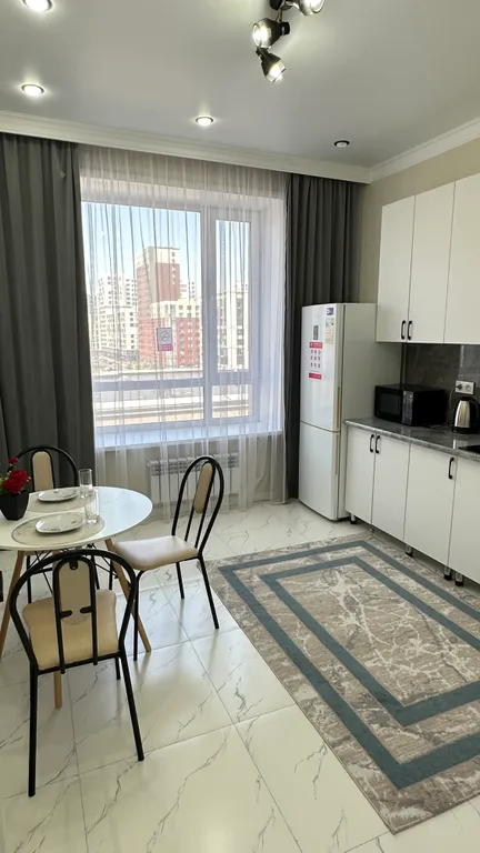 Светлая комфортная квартира в центре левого берега