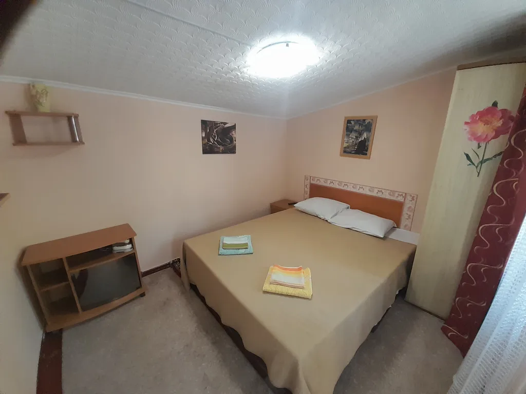 Коттедж Коттедж Уютная дача до 3х гостей с большим двором, 5мин. Ходьбы к морю — Кацивели