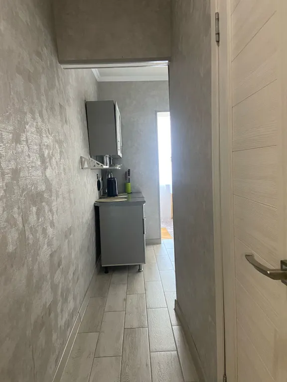 Заходи и живи