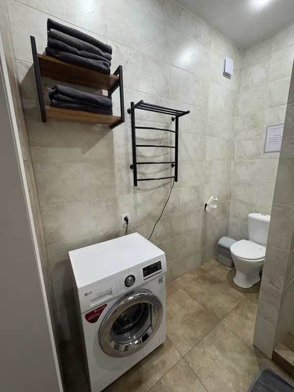 Дом с подогреваемым бассейном и баней в адыгее