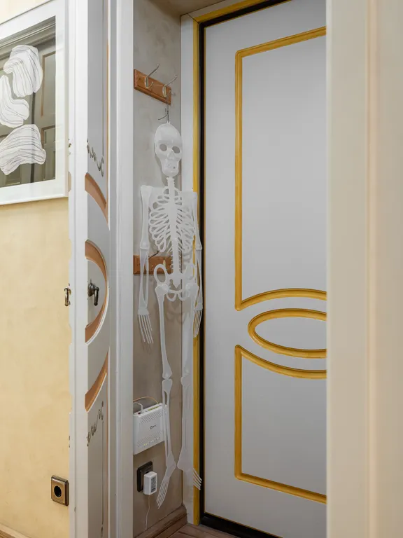 Квартира Модная Четверка с тремя ванными комнатами — Москва