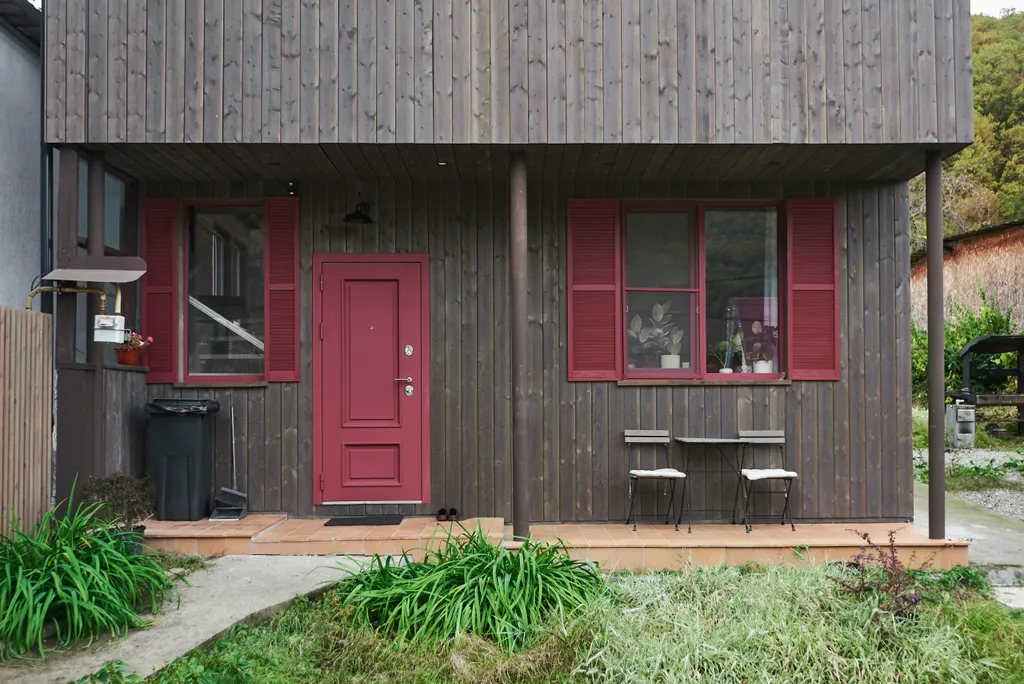 Уютный большой дом в центре поселка