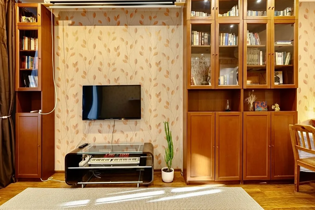 Квартира Квартира Просторная и тихая Евротрешка 74 м² в 5 минутах от вокзала — Санкт-Петербург
