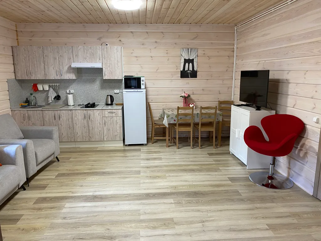 Дом у озера