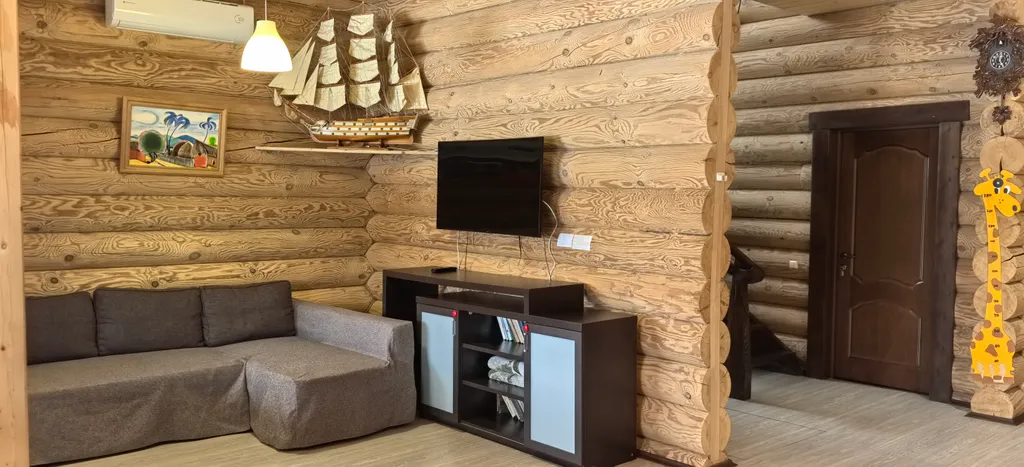 Срубовой коттедж на берегу Волги