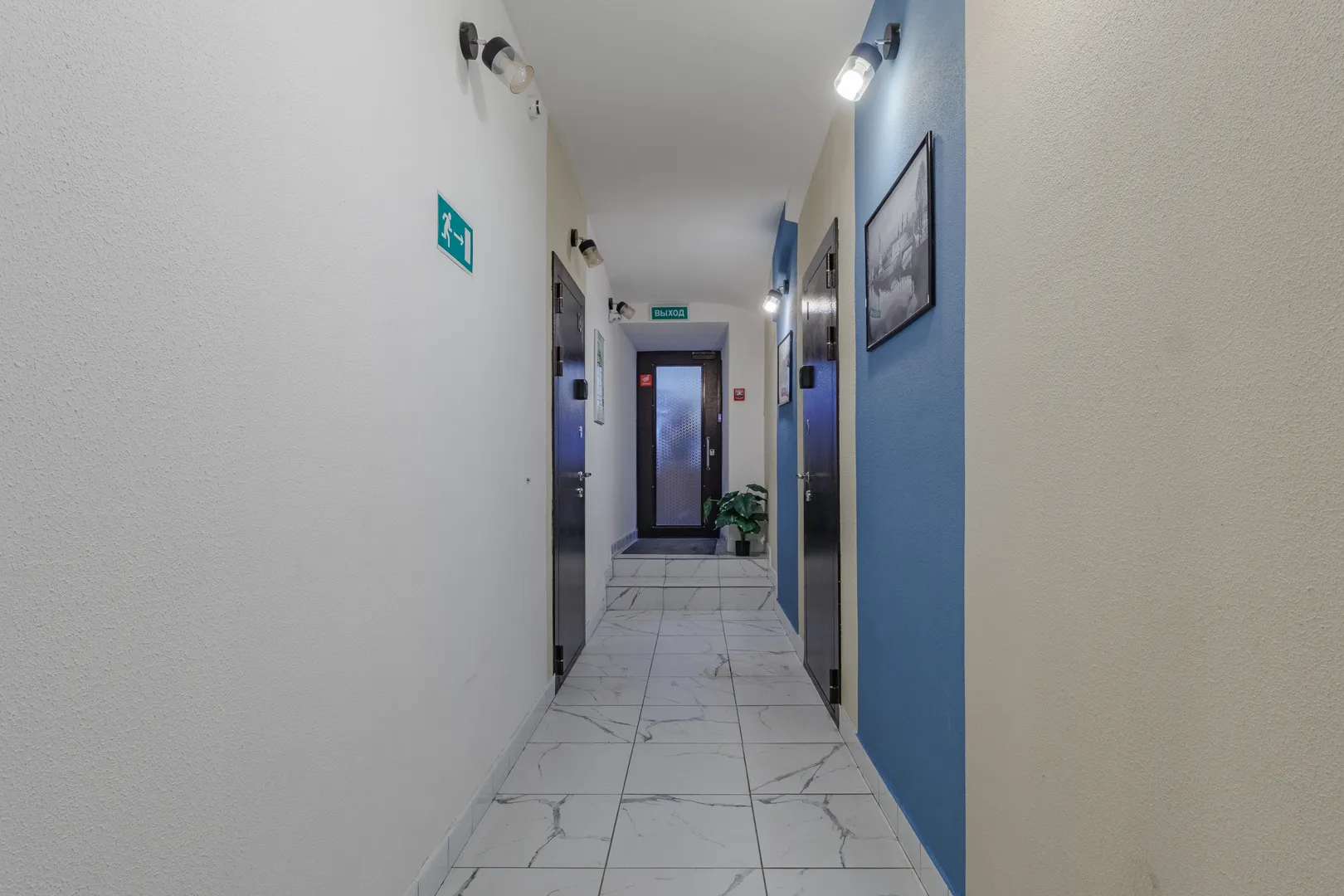 Фото