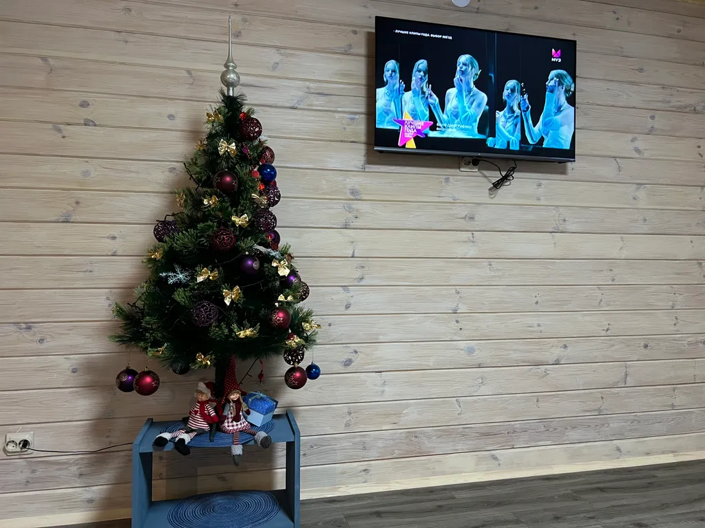 Коттедж Дом с видом на реку — Верховье