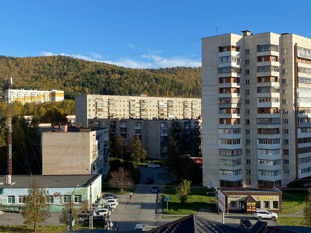 Уютная квартира в центре машгородка с прекрасным видом из окна