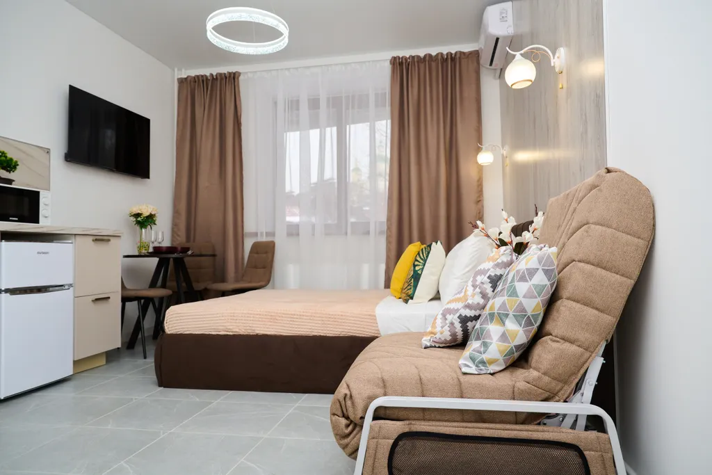 Студия у Петровской Набережной