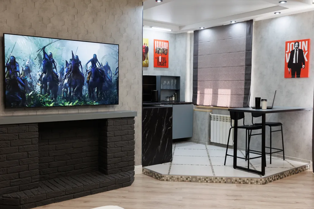 Киностудия - свежая студия с 65" Smart-TV