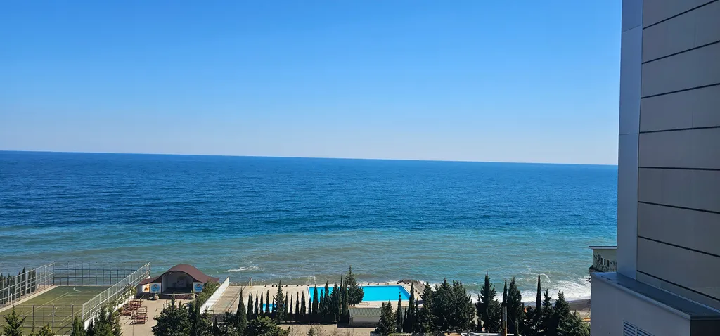 2-х комнатная квартира у самого берега моря