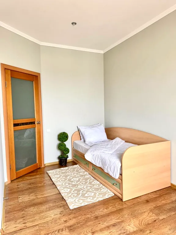 Просторная квартира с видом на море в центре города