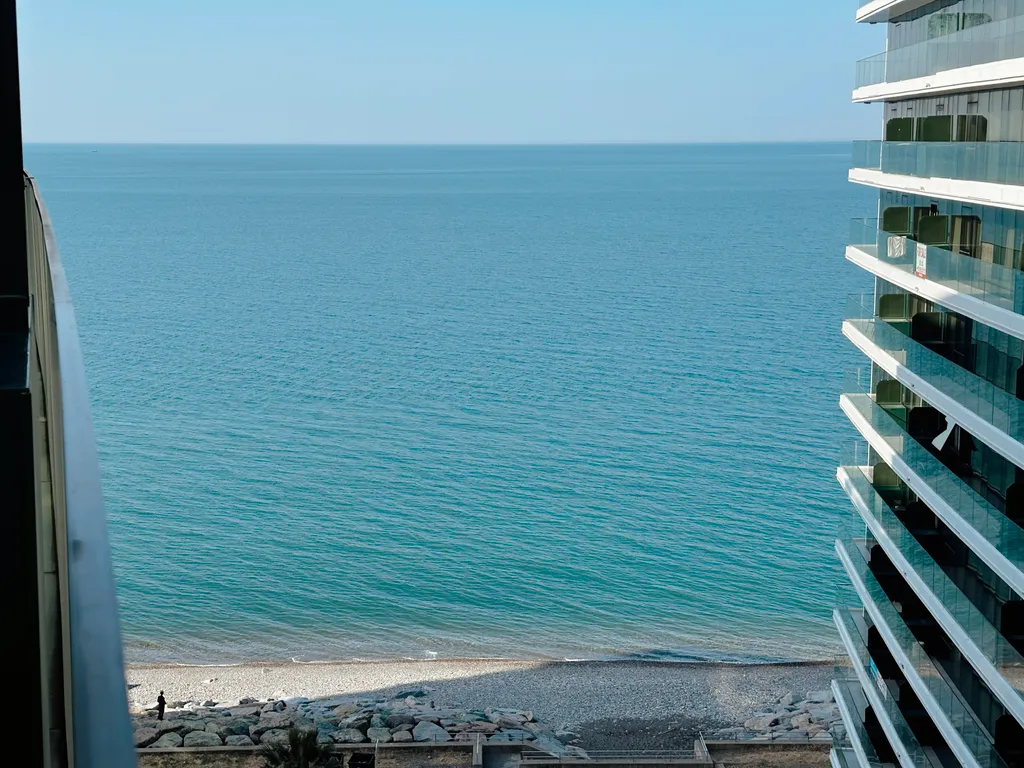 Апартамент на первой линии моря Sea apart Batumi View