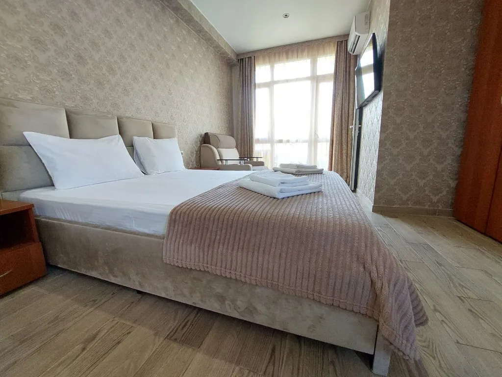 Квартира Апартаменты с балконом на 1 береговой — Адлер