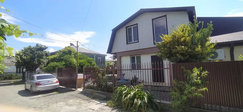 Коттедж 4-комнатный Дом — аренда посуточно в Сухум