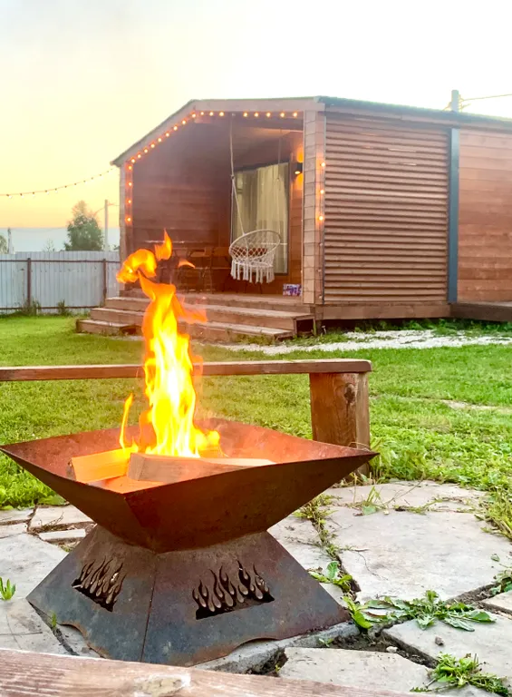 Семейная дача с сауной и камином