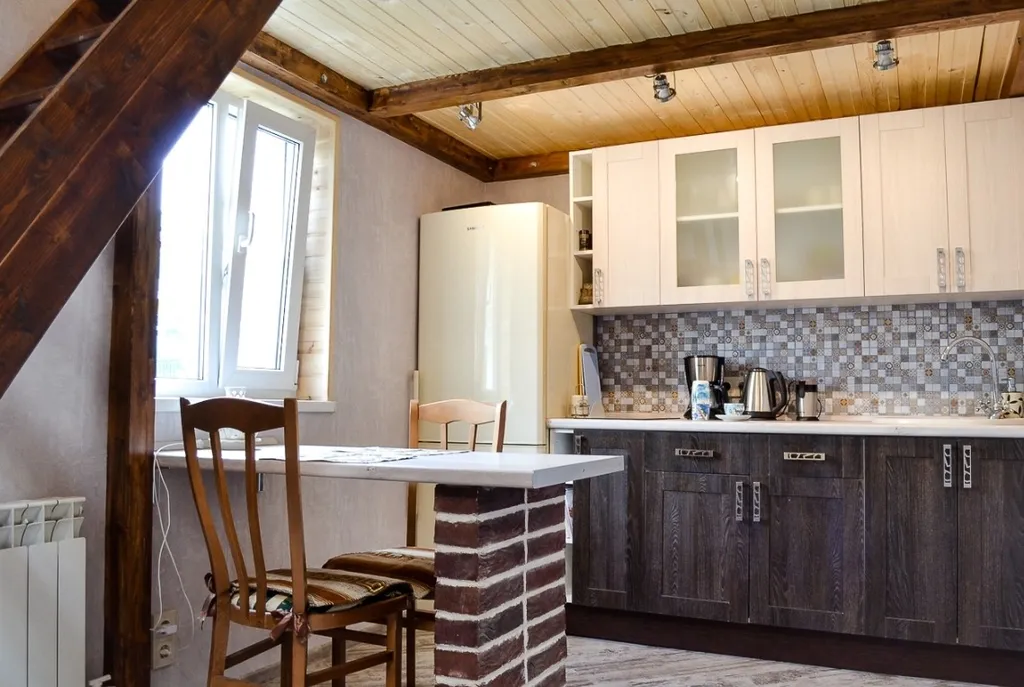 Уютная студия с балконом в центре