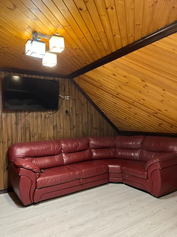 Коттедж с баней и чаном у озера