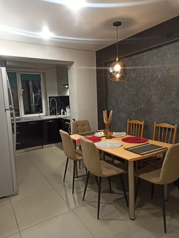 Квартира Классная квартира с потрясающим видом на город и горы, недалеко центр — Владикавказ