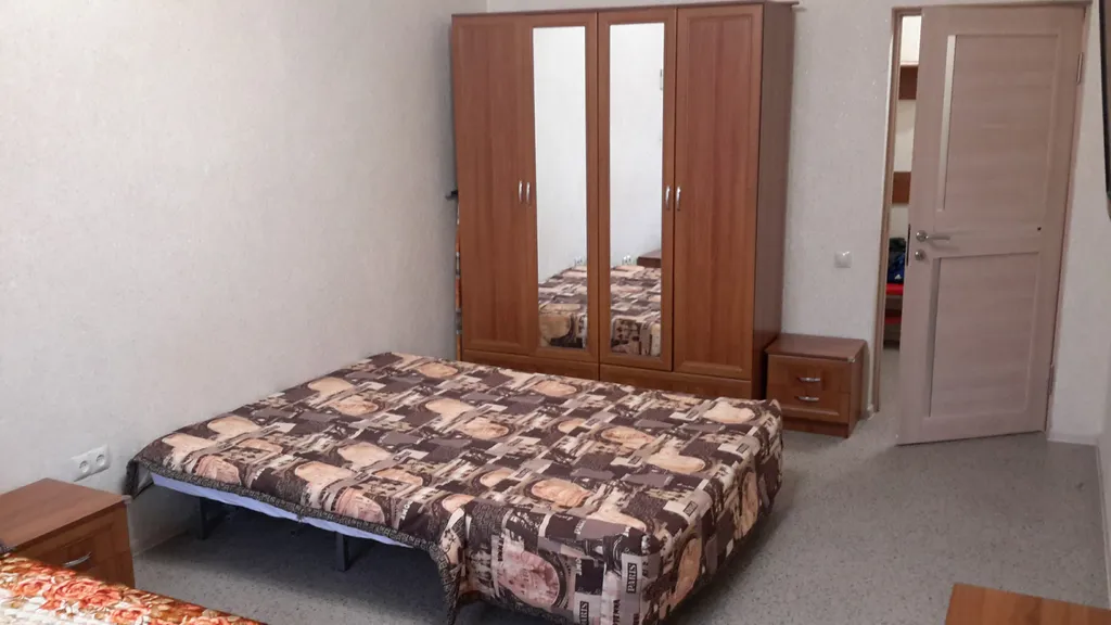 Двушка в 100 метрах от пляжа Факел