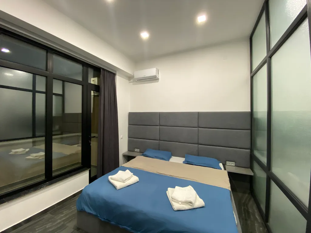 Красивая двухкомнатная квартира в центре города