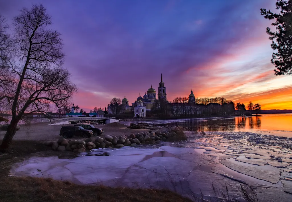 Уютный коттедж для четырех гостей на берегу озера Селигер