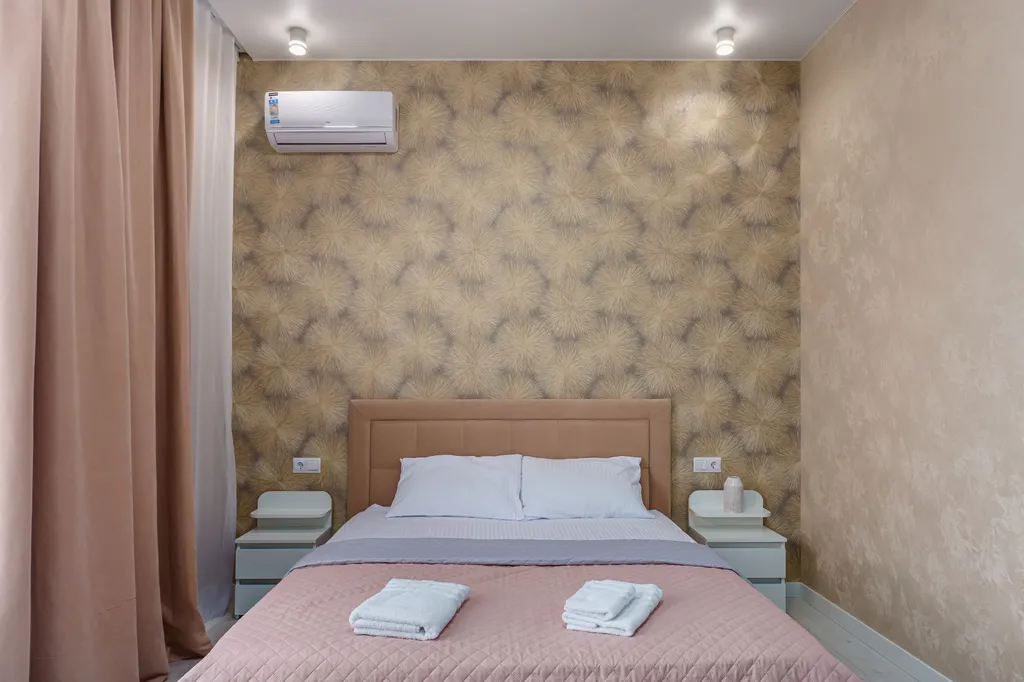 Дом с бассейном с видом на горы