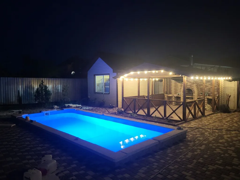 Уютная комната у моря