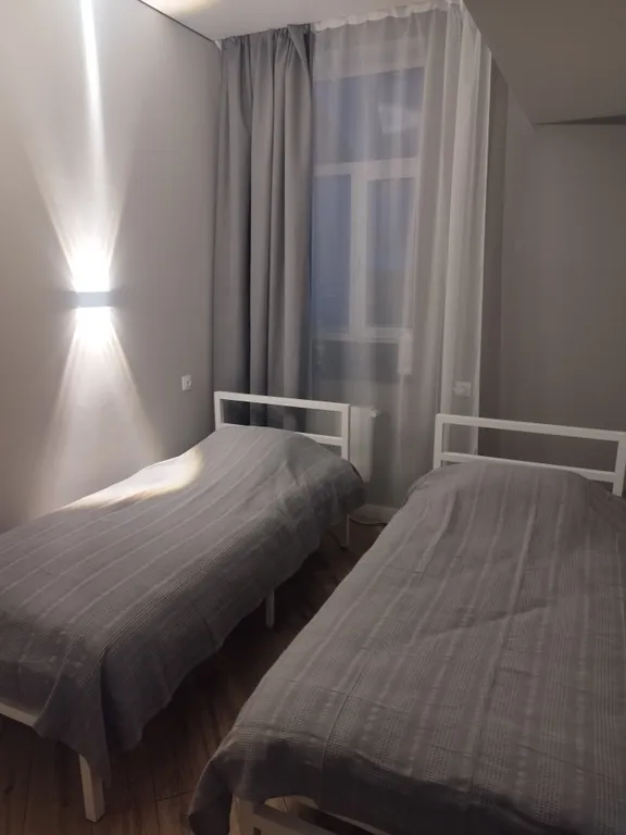 Удобная  квартира с отдельным входом и двумя спальнями