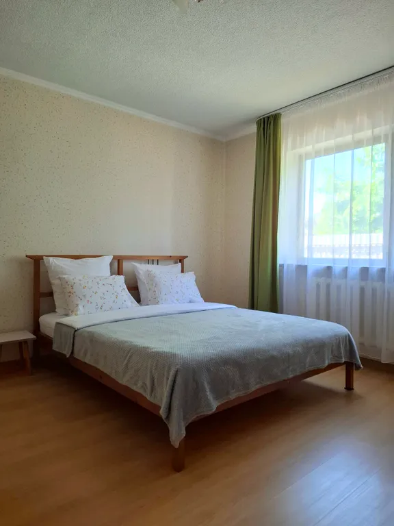 Коттедж Дом с навесом возле реки — аренда посуточно в Мостовской