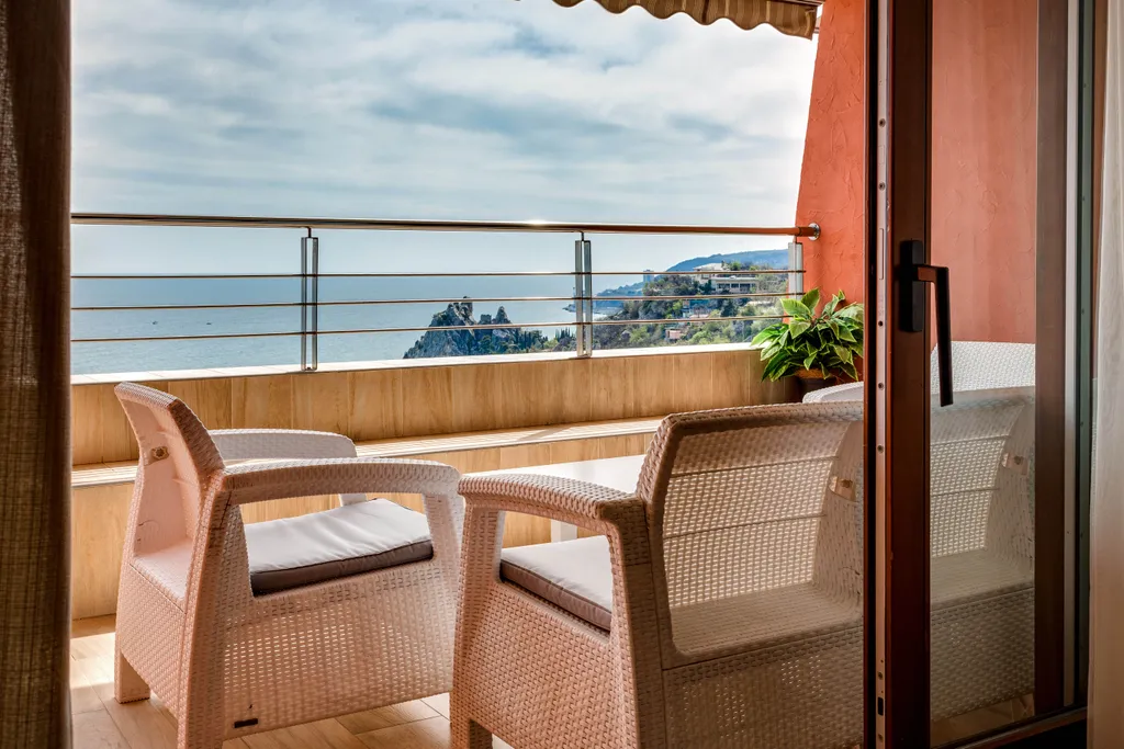 Одна спальня и гостиная, вид на море