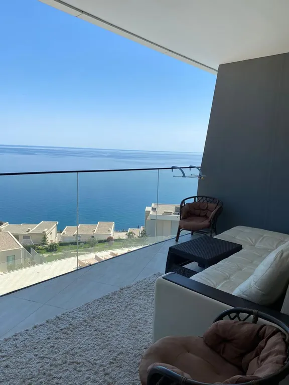 Апартамент с видом на море в ЖК Гурзуф Ривьера