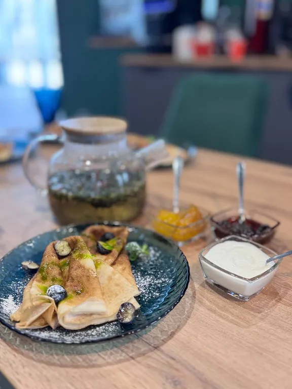 целый дом по цене двухместного номера. бесплатный трансфер до горы