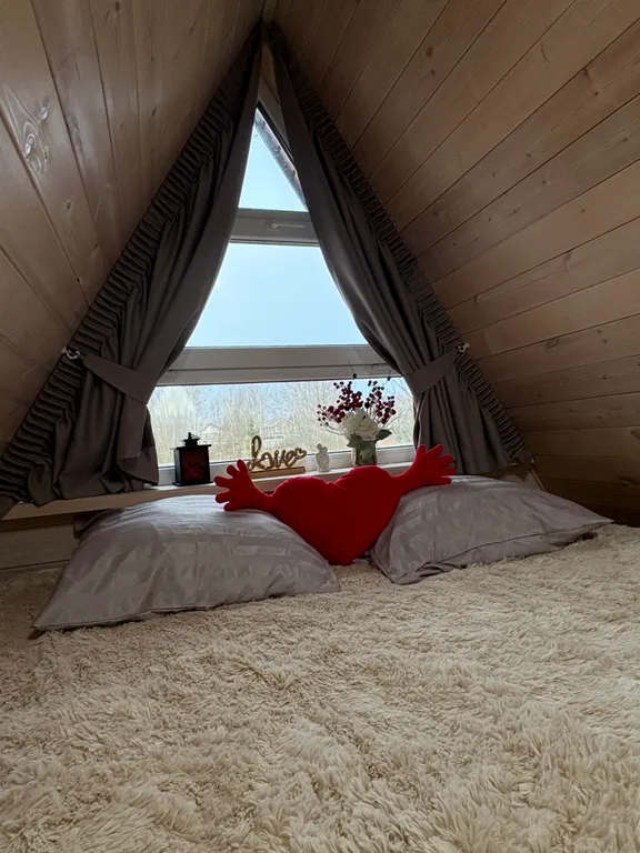 Домик у леса