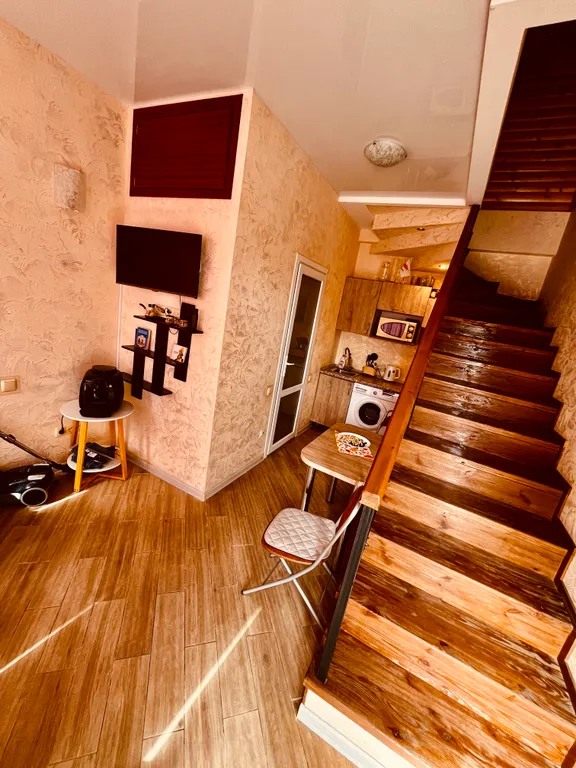 Уютный двухэтажный домик