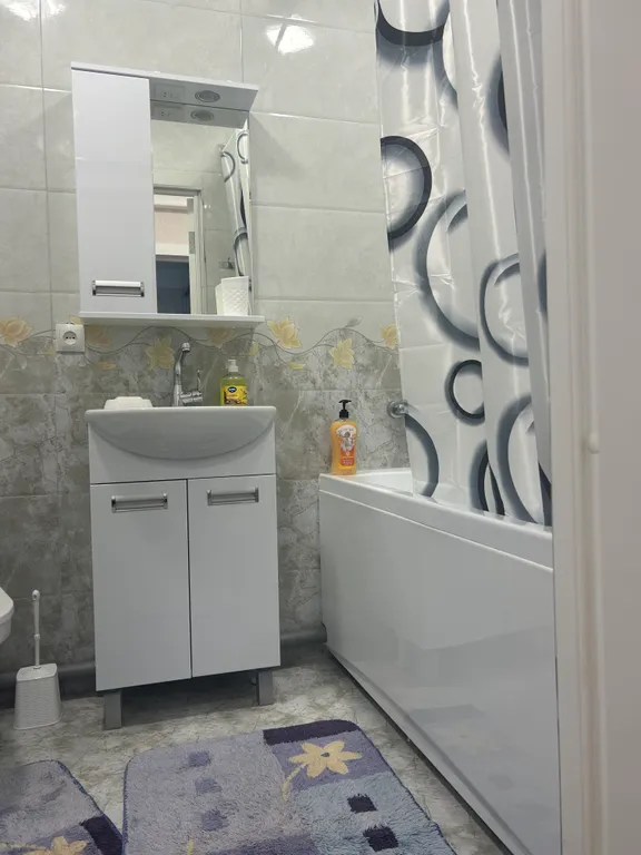 Уютная квартира рядом с развлекательным комплексом Анжи Арена  недалек