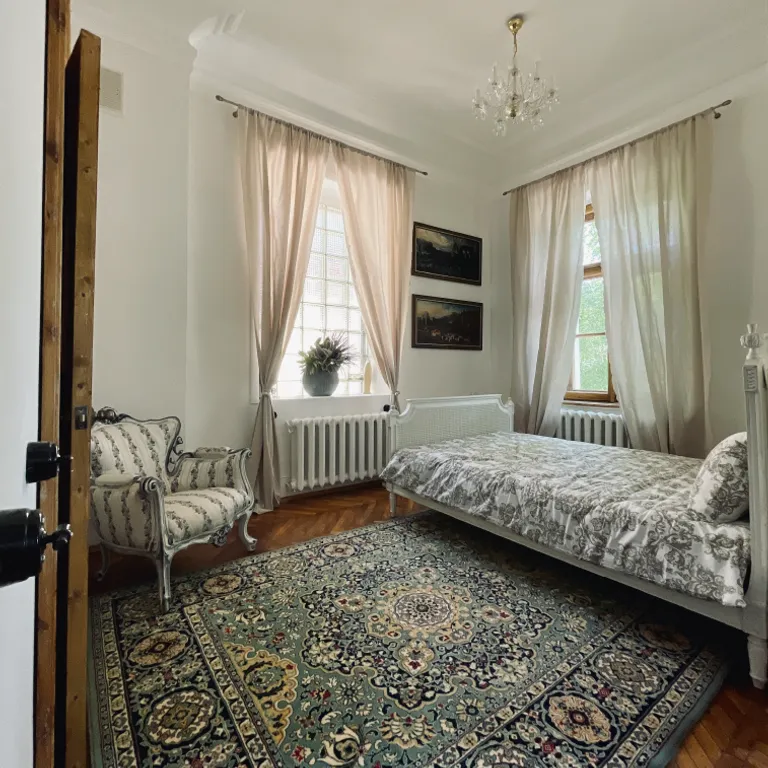 Гермес в доме-музее XIX века