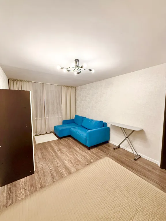 Центр, парковка, лифт, тёплый дом, ТЦ Трио, Лямус