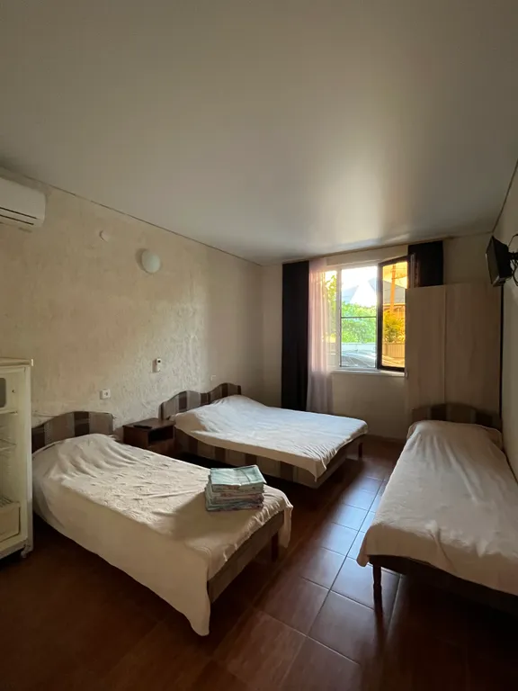 Четырехместный номер стандарт