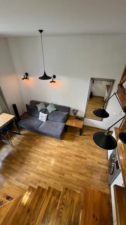 Двухуровневая квартира в центре