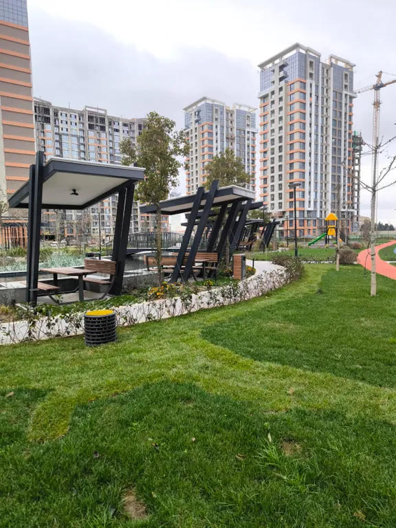 City Garden Apartment